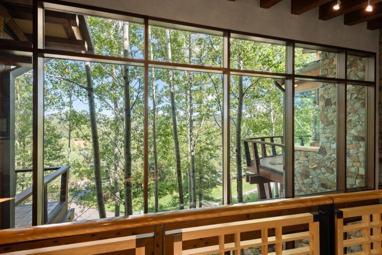 385PineCrest_Med23082645